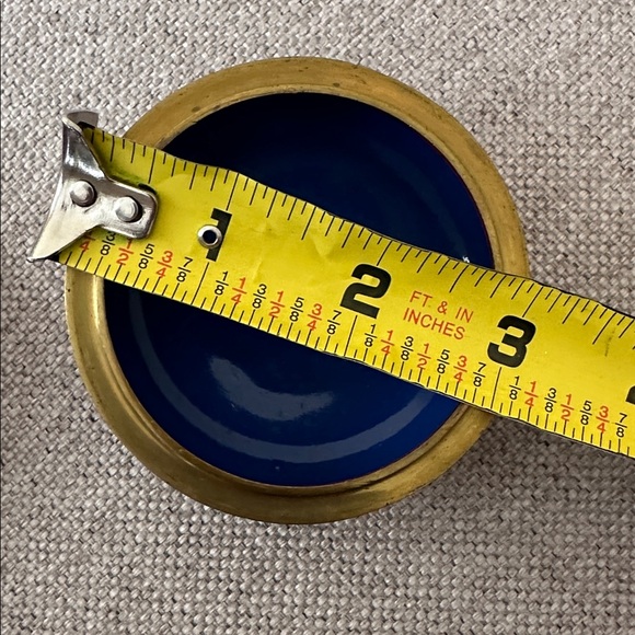 Vintage Cinnabar with Enamel Box - Picture 8 of 8